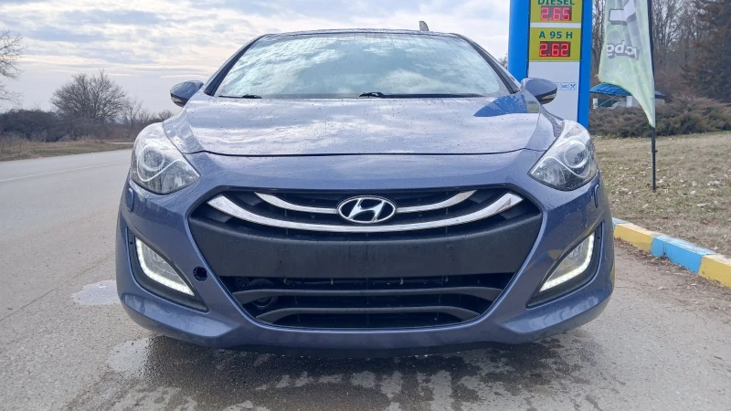 Hyundai I30 1.6i, снимка 7 - Автомобили и джипове - 49188159