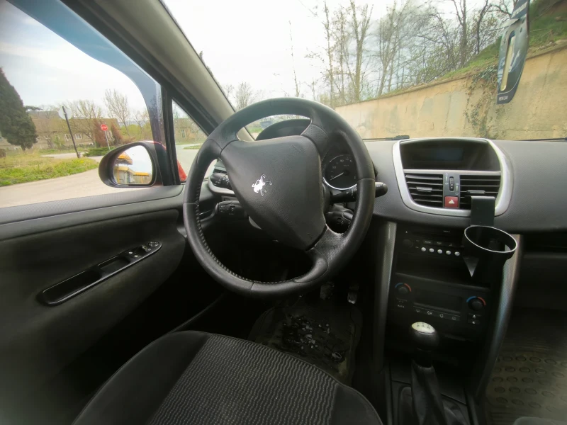 Peugeot 207 Facelift , снимка 13 - Автомобили и джипове - 52478617