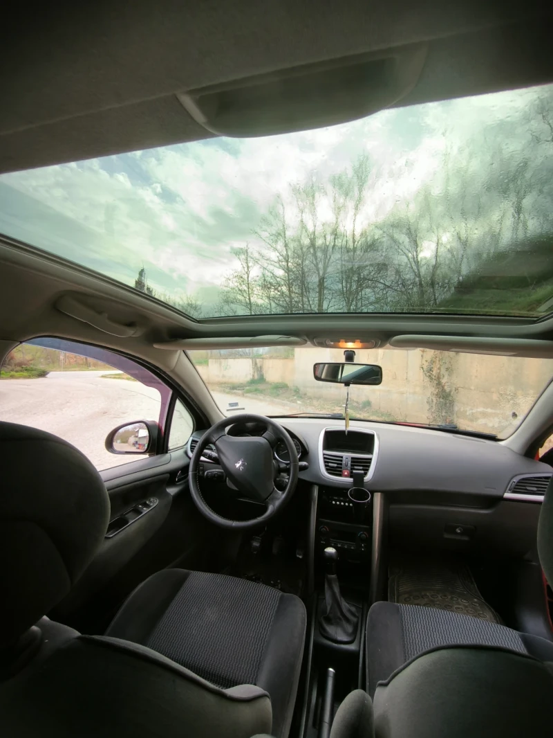 Peugeot 207 Facelift , снимка 6 - Автомобили и джипове - 52478617