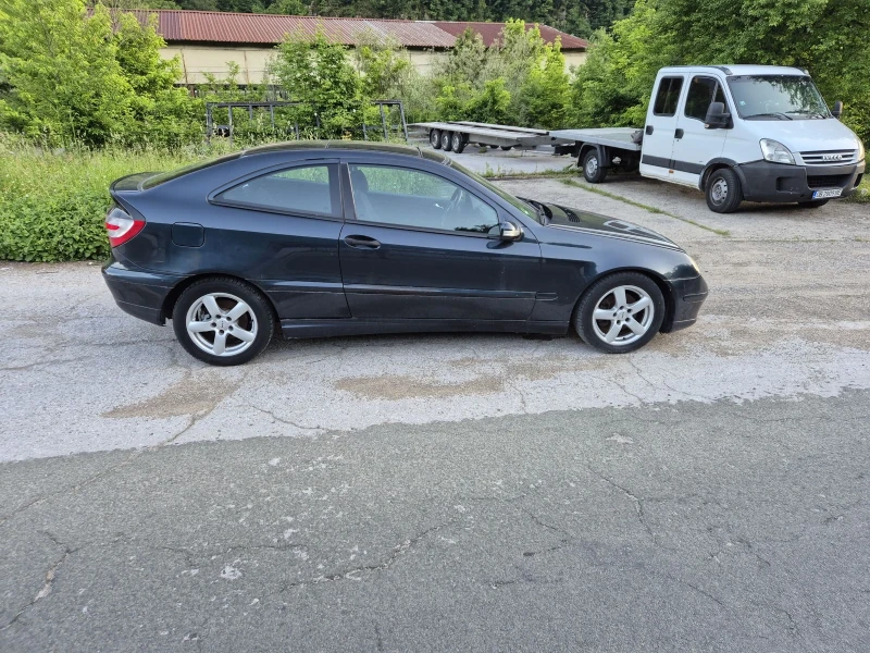 Mercedes-Benz C 180 Автоматик, снимка 6 - Автомобили и джипове - 50527210