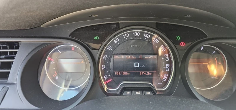 Citroen C5X 2.0hdi, снимка 9 - Автомобили и джипове - 52803228