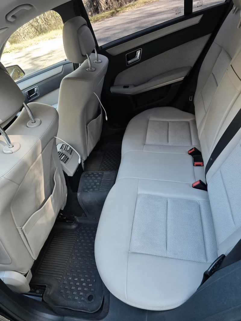 Mercedes-Benz E 350, снимка 4 - Автомобили и джипове - 52283929