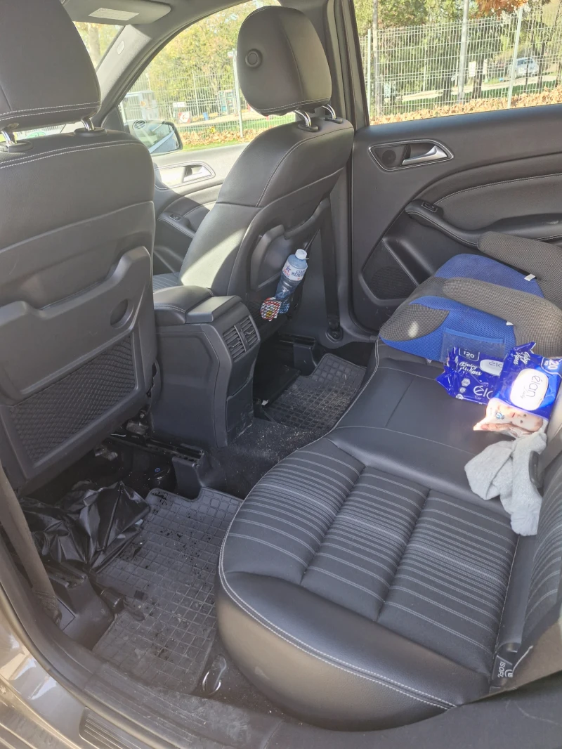 Mercedes-Benz B 200, снимка 10 - Автомобили и джипове - 52448278