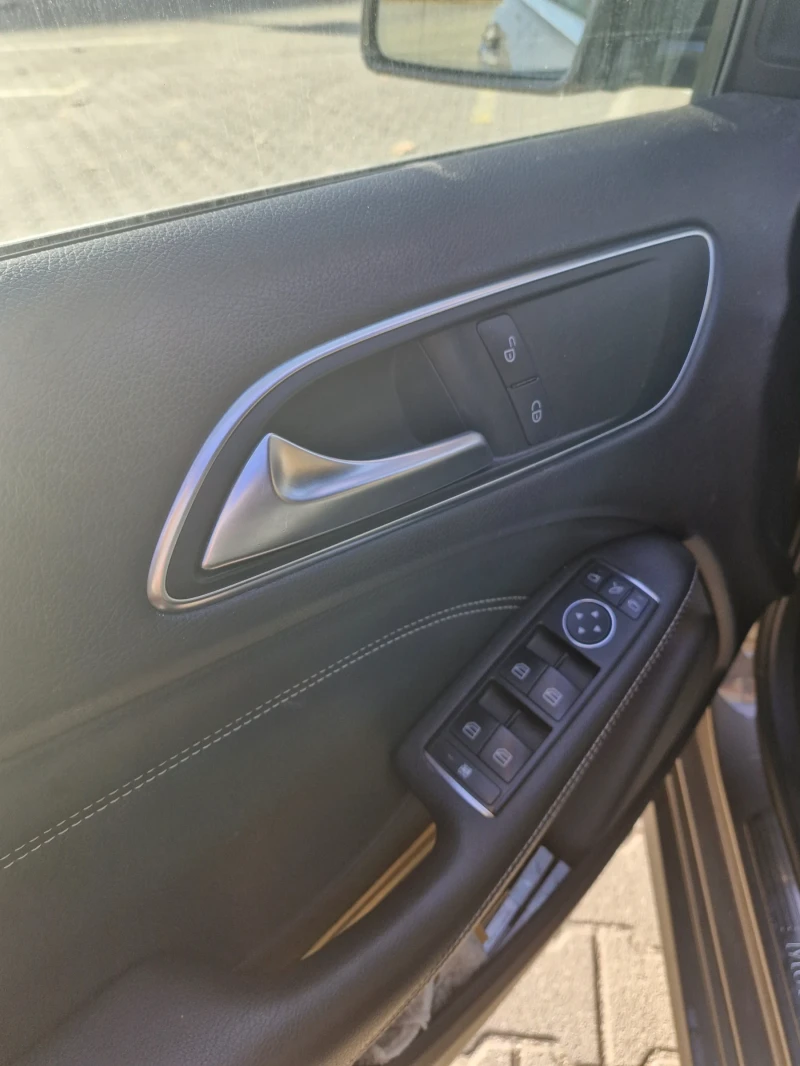 Mercedes-Benz B 200, снимка 6 - Автомобили и джипове - 52448278