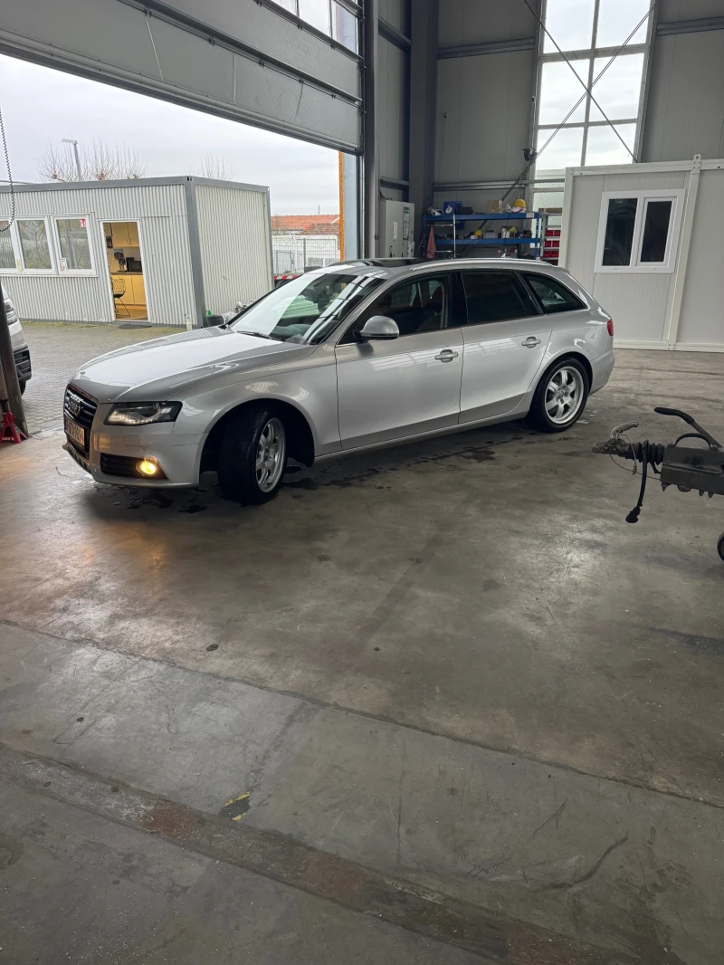 Audi A4, снимка 2 - Автомобили и джипове - 52906702