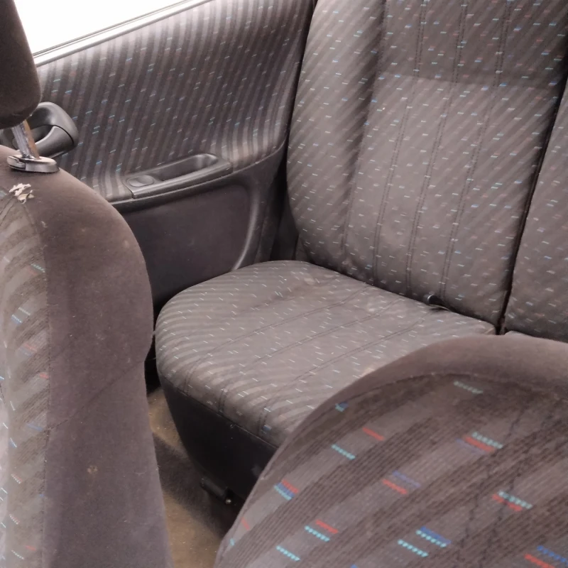 Opel Astra 1.6.benzin, снимка 7 - Автомобили и джипове - 53261538