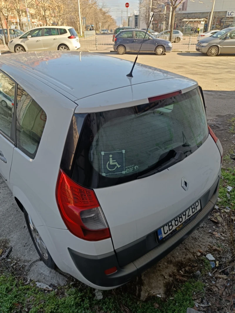 Renault Scenic, снимка 5 - Автомобили и джипове - 53441523