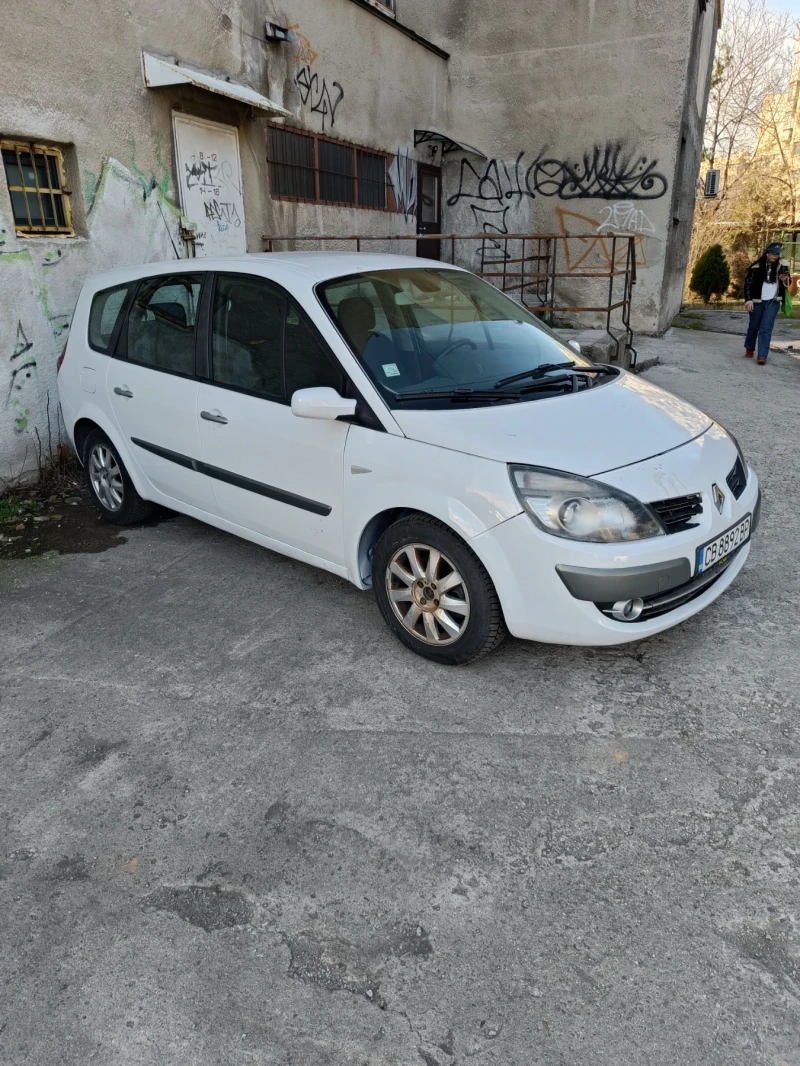 Renault Scenic, снимка 4 - Автомобили и джипове - 53441523