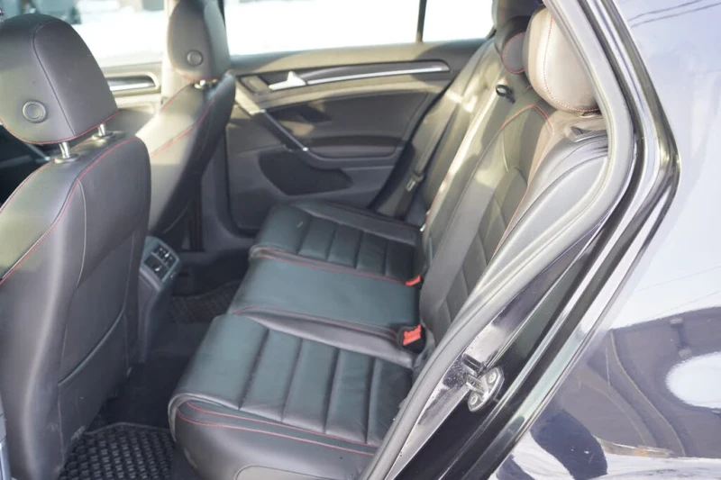 VW Golf GTI  Performance * АвтоКредит* (Цена до БГ) , снимка 16 - Автомобили и джипове - 53587417