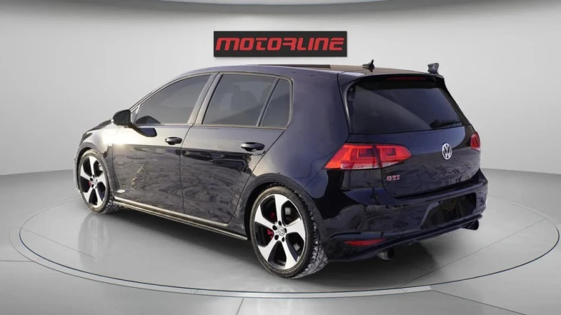 VW Golf GTI  Performance * АвтоКредит* (Цена до БГ) , снимка 7 - Автомобили и джипове - 53587417