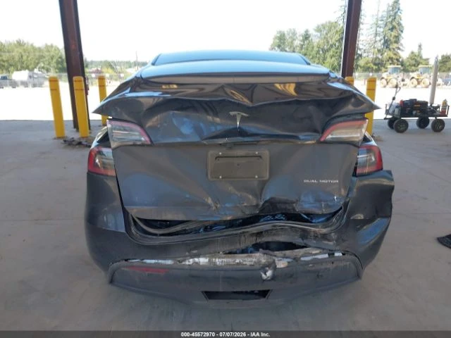 Tesla Model Y LONG RANGE DUAL MOTOR ALL-WHEEL DRIVE, снимка 8 - Автомобили и джипове - 55547127