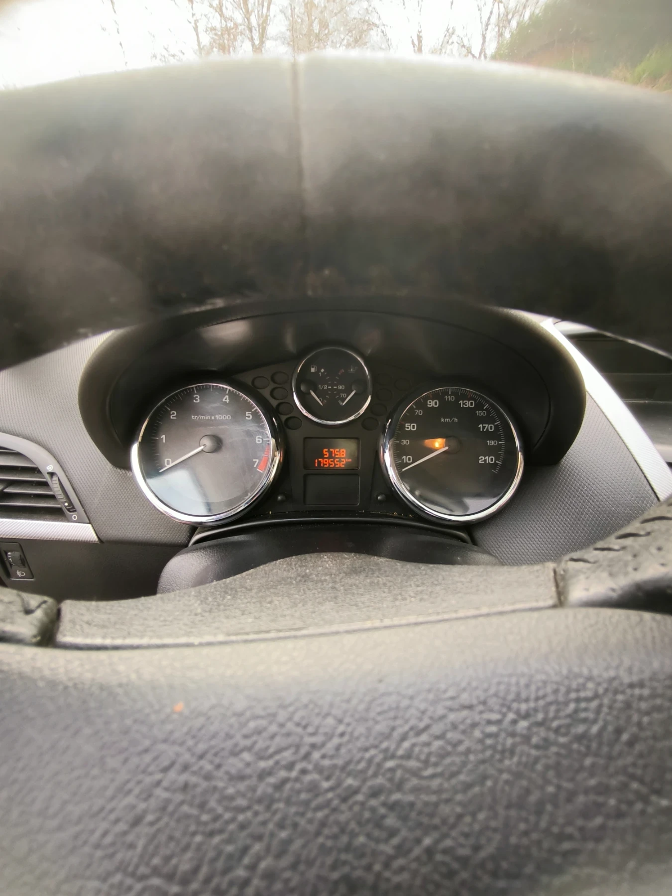 Peugeot 207 Facelift  | Mobile.bg   14