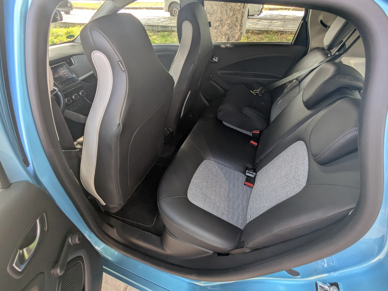 Renault Zoe Z.E.50 - изображение 10