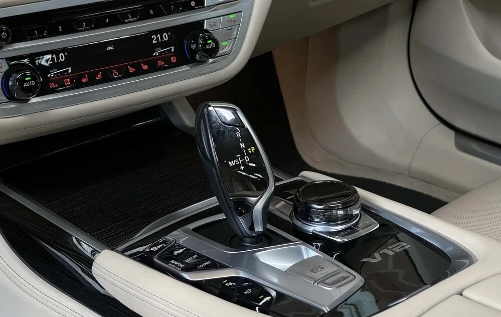 BMW 760 iL V12 XDrive | Mobile.bg   11