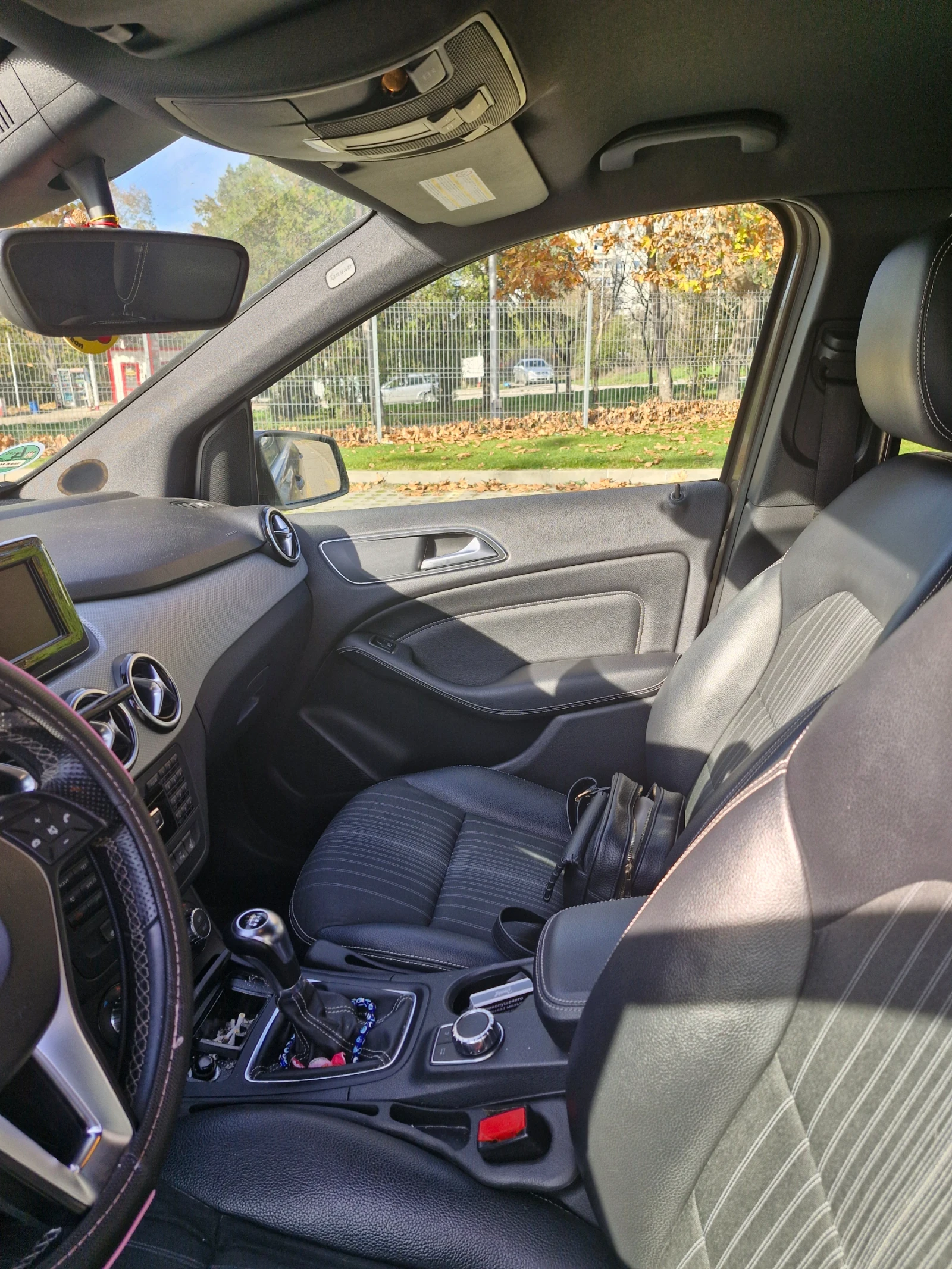 Mercedes-Benz B 200  - изображение 8