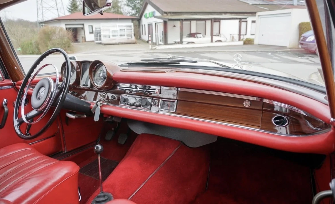 Mercedes-Benz 111 1963 - изображение 9