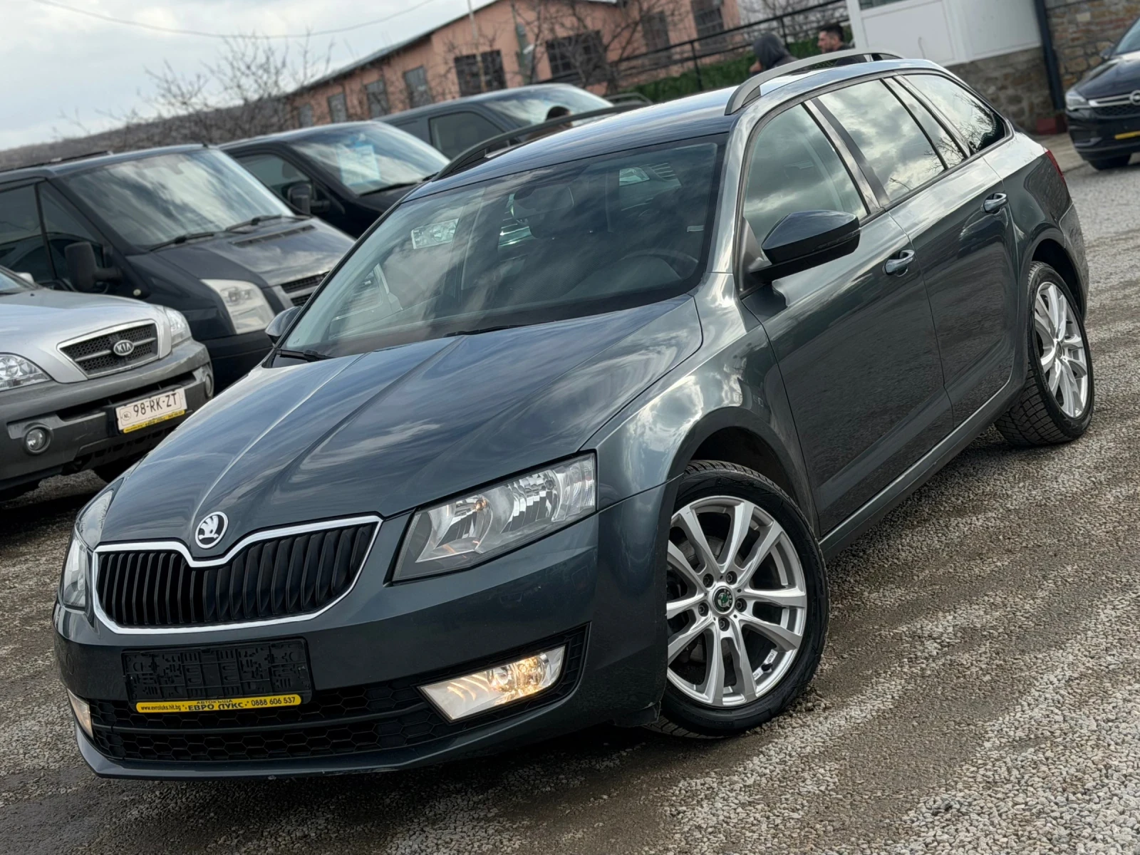 Skoda Octavia 2.0TDI 150кс АВТОМАТИК-DSG НАВИ ПОДГРЕВ  - изображение 3