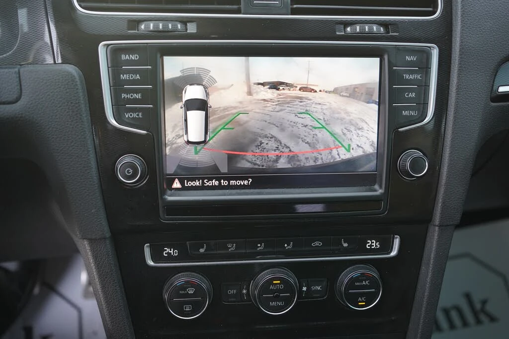 VW Golf GTI  Performance * ����������* (���� �� ��)  | Mobile.bg � ����������� 11