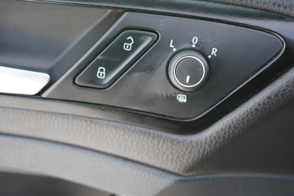 VW Golf GTI  Performance * ����������* (���� �� ��)  | Mobile.bg � ����������� 14