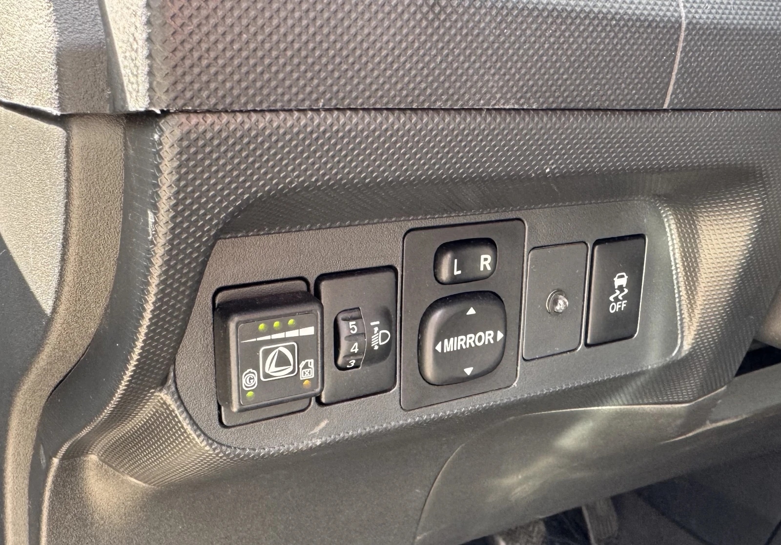 Toyota Auris 1.6 VVT-I Luna LPG ��� | Mobile.bg � ����������� 17