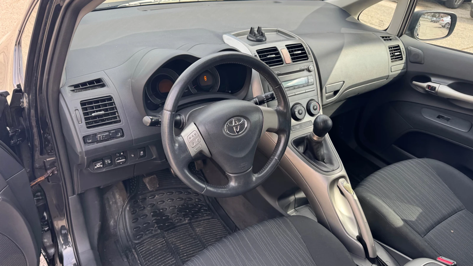 Toyota Auris 1.6 VVT-I Luna LPG ГАЗ - изображение 9