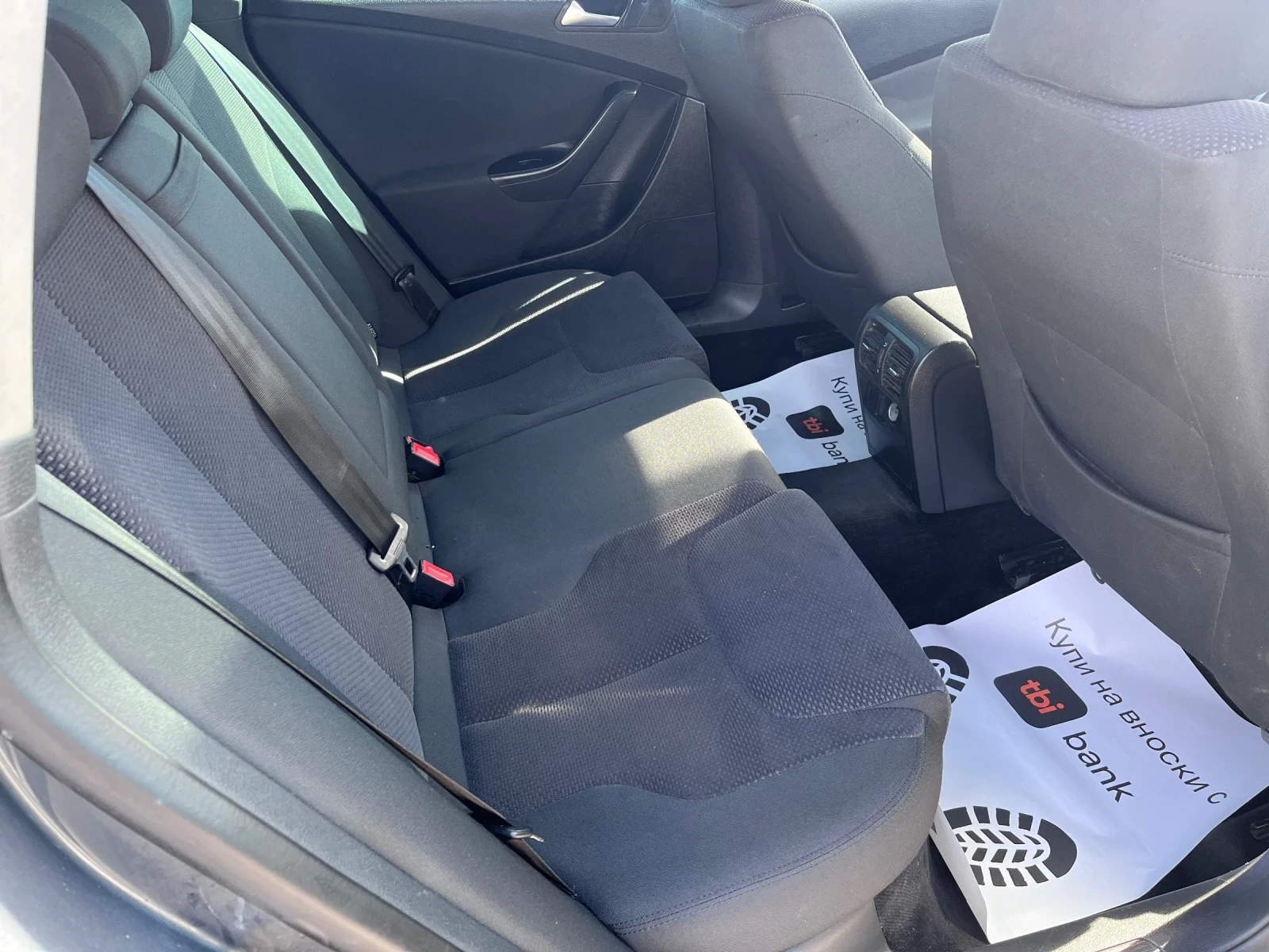 VW Passat 2.0TDI, снимка 13 - Автомобили и джипове - 53784989