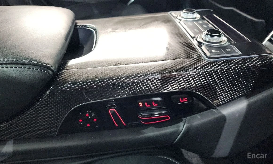 Audi S8 CARBON* B&O* DISTRONIC* 360 CAM* ОБДУХВАНЕ* КЕЙЛЕС, снимка 16 - Автомобили и джипове - 53986324