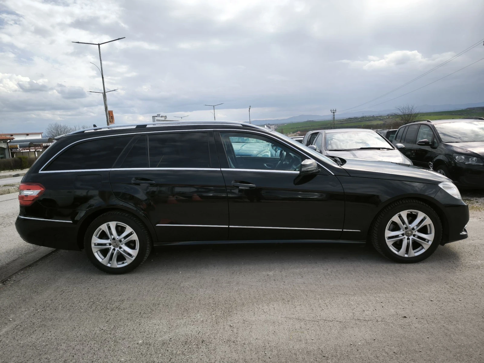 Mercedes-Benz E 200 2.2cdi automatic , снимка 4 - Автомобили и джипове - 54045539