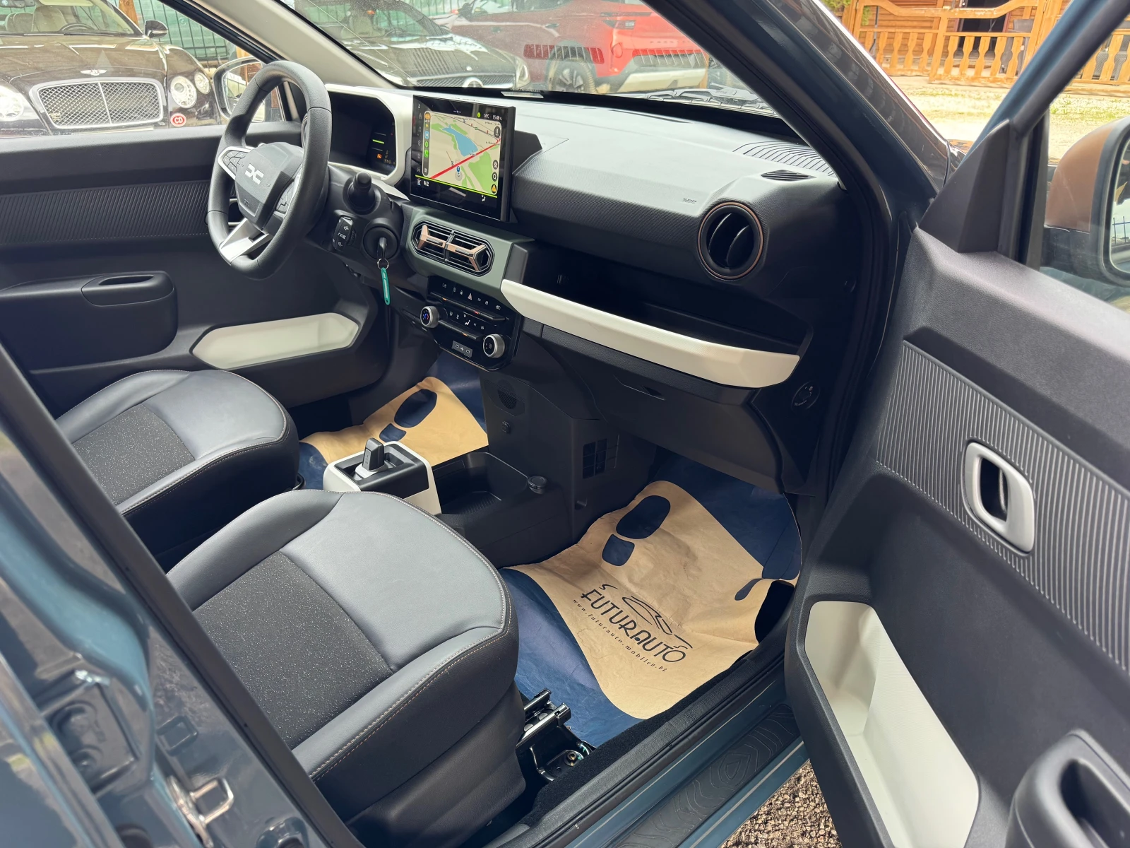 Dacia Spring ЕXTREME, CCS, НОВ МОДЕЛ ВНОС ГЕРМАНИЯ, Гаранц, снимка 10 - Автомобили и джипове - 54217521