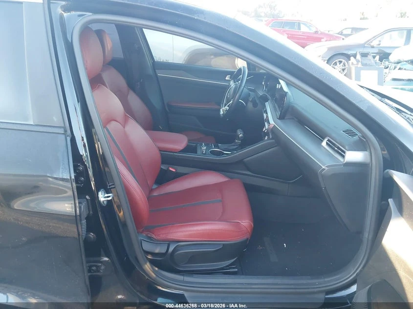 Kia K5 1.6L I-4 DI, DOHC, VVT, TURBO, 180HP All Wheel | Mobile.bg � ����������� 5