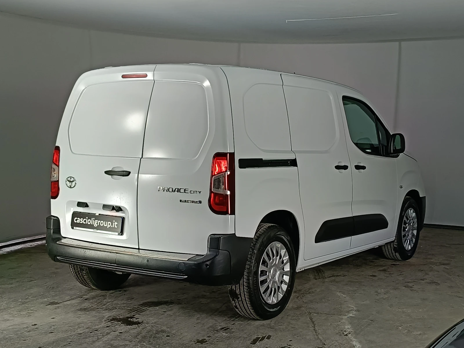 Toyota Proace City 50 kWh Comfort | Mobile.bg � ����������� 3