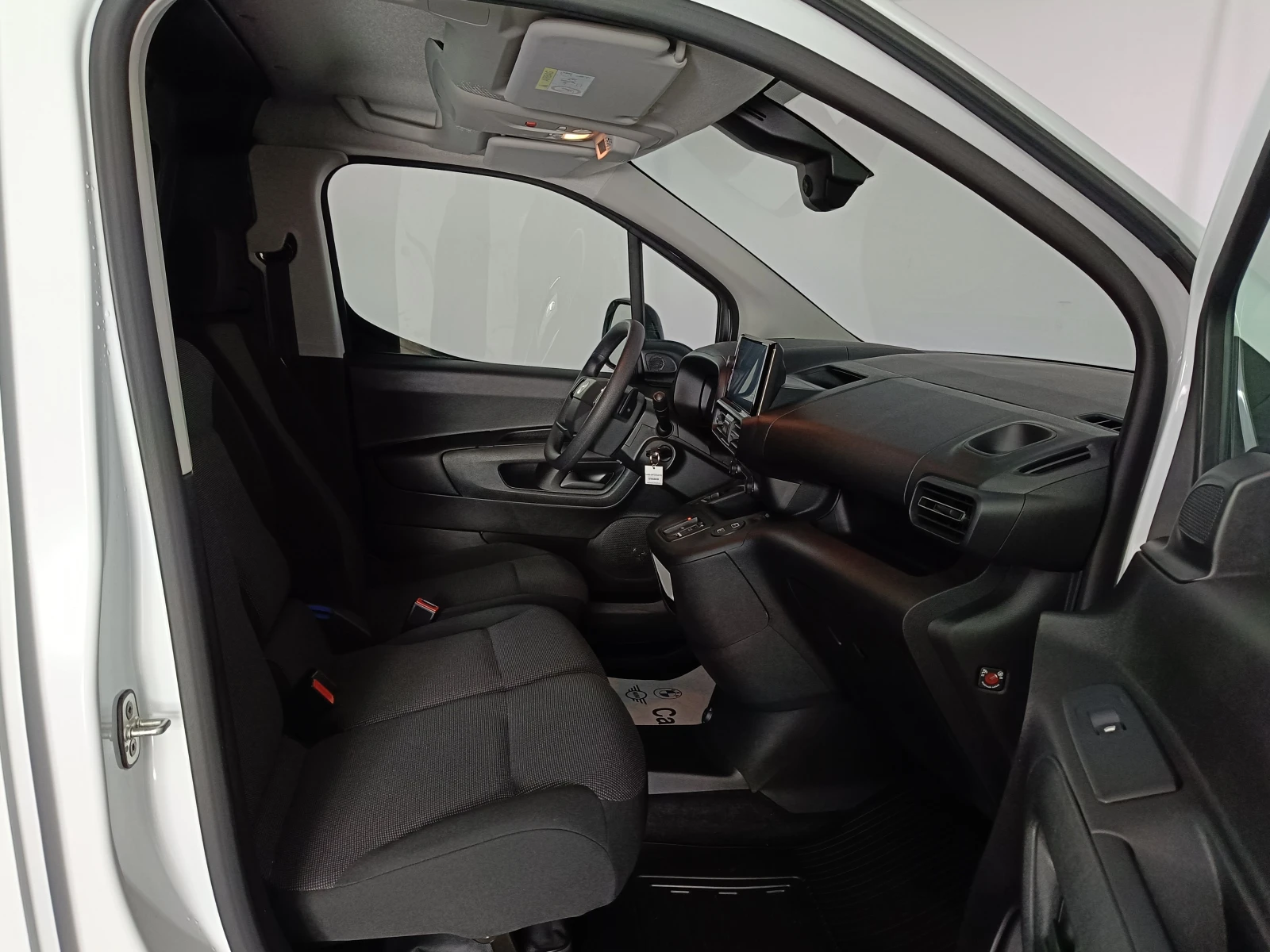 Toyota Proace City 50 kWh Comfort | Mobile.bg � ����������� 12