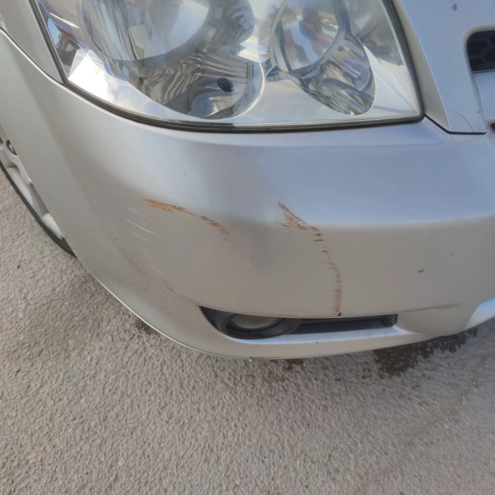 Toyota Corolla verso 1.6, снимка 4 - Автомобили и джипове - 54359846