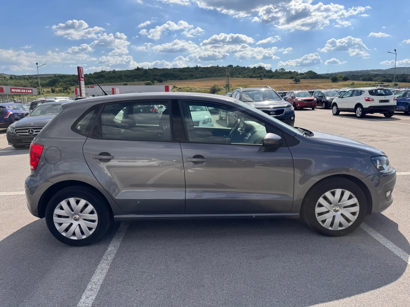 VW Polo, снимка 6 - Автомобили и джипове - 54692548