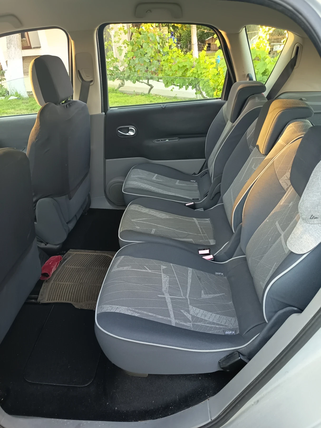 Renault Scenic, снимка 13 - Автомобили и джипове - 55134169