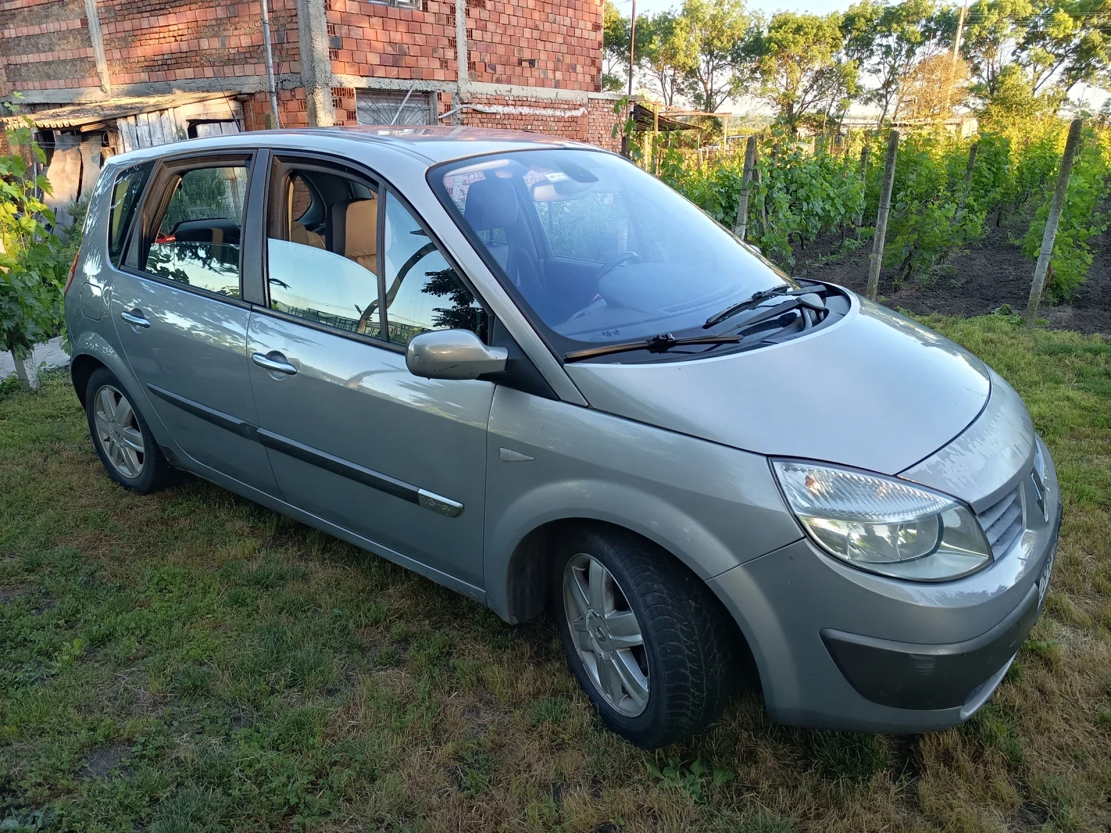 Renault Scenic, снимка 2 - Автомобили и джипове - 55134169