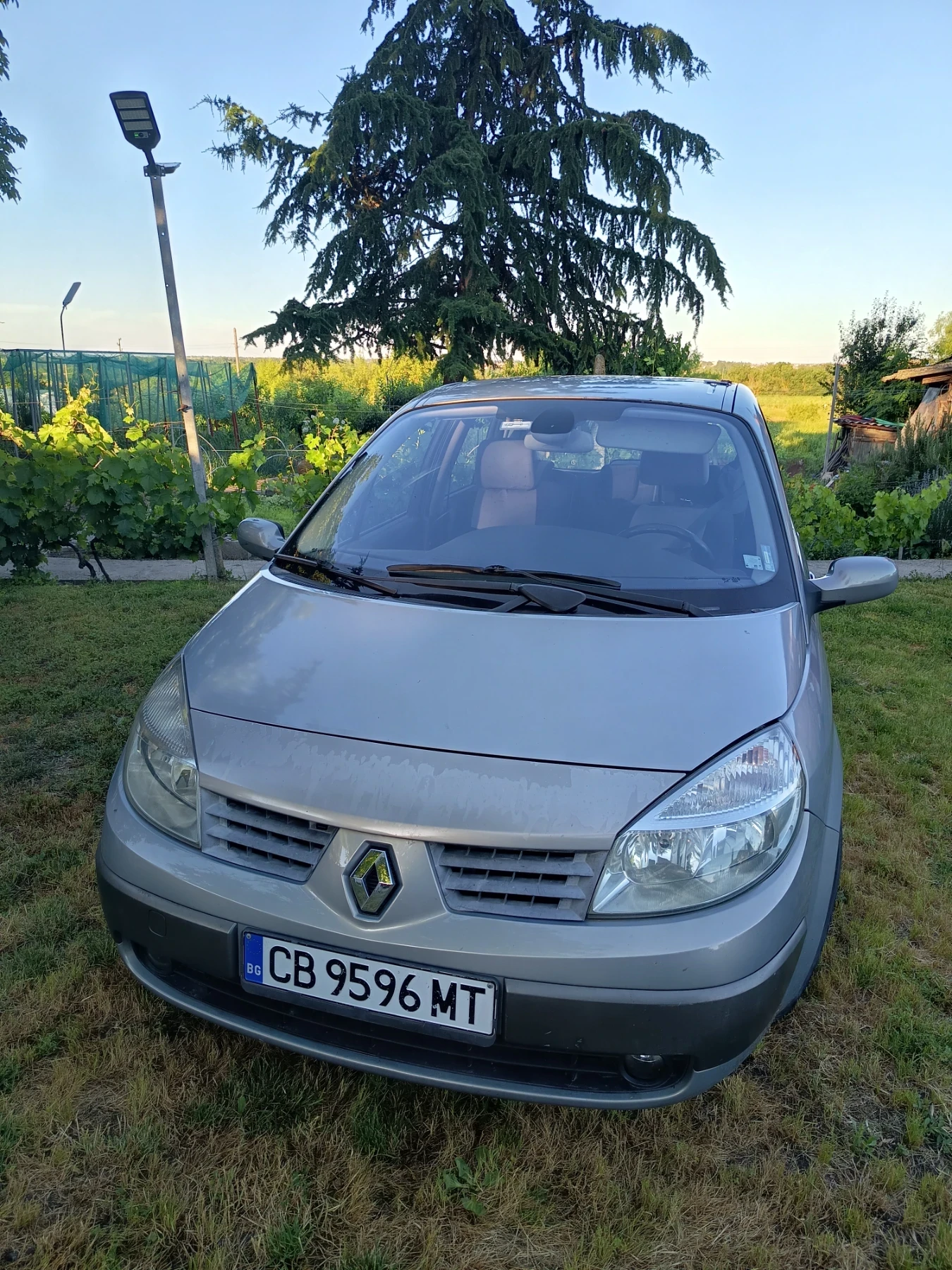 Renault Scenic, снимка 5 - Автомобили и джипове - 55134169