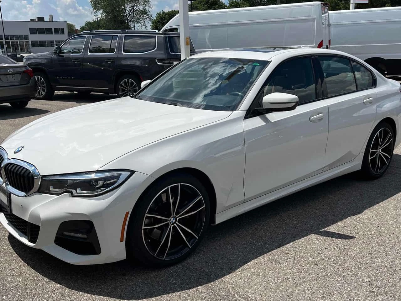 BMW 330 | M ПАКЕТ | ДВА КЛЮЧА | CARFAX | 