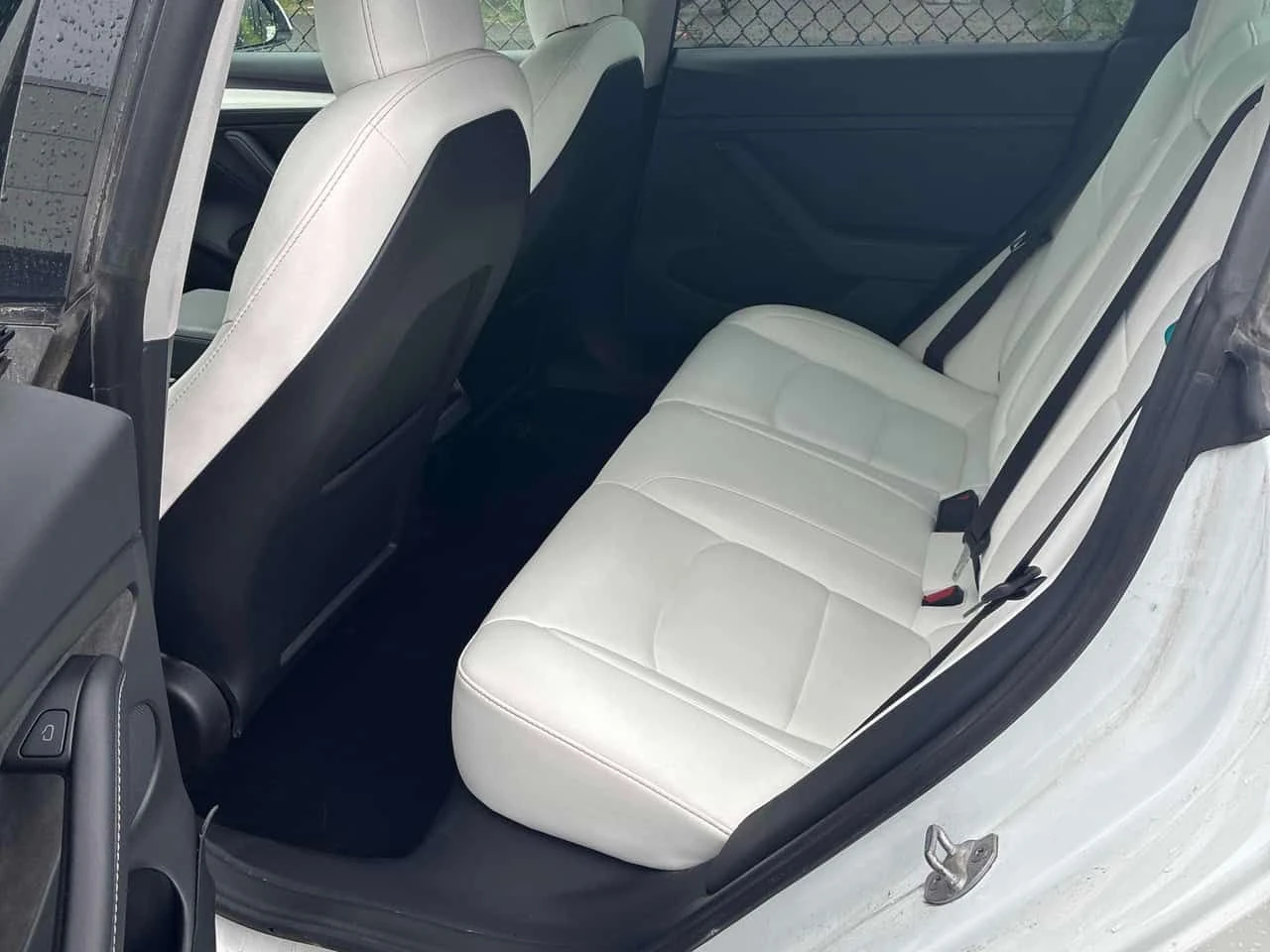 Tesla Model 3 * Standard Range * CARFAX * БЕЗ ПЪРВОНАЧАЛНА ВНОСК, снимка 12 - Автомобили и джипове - 55410540