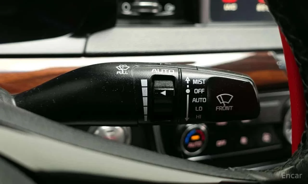Kia K7 * 2.2 Diesel Prestige * ЦЕНА ДО БГ, снимка 17 - Автомобили и джипове - 55625161