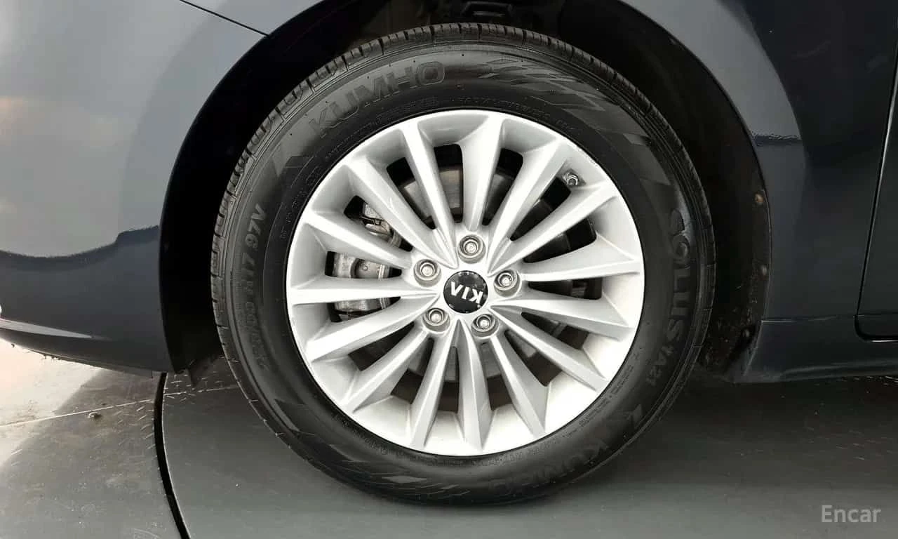 Kia K7 * 2.2 Diesel Prestige * ЦЕНА ДО БГ, снимка 5 - Автомобили и джипове - 55625161