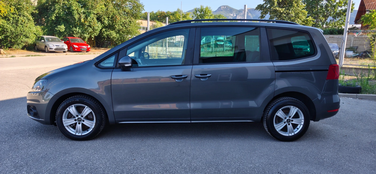 Seat Alhambra 2.0 TDI 140к.с, снимка 5 - Автомобили и джипове - 55947285