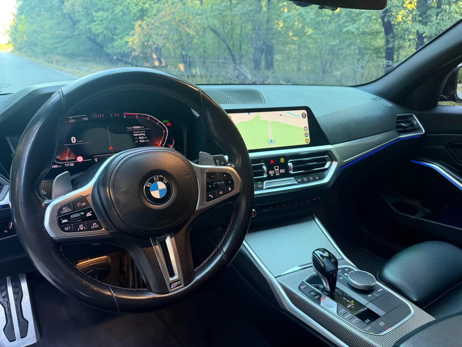 BMW 320 320XD M-PACK, снимка 12 - Автомобили и джипове - 56349602