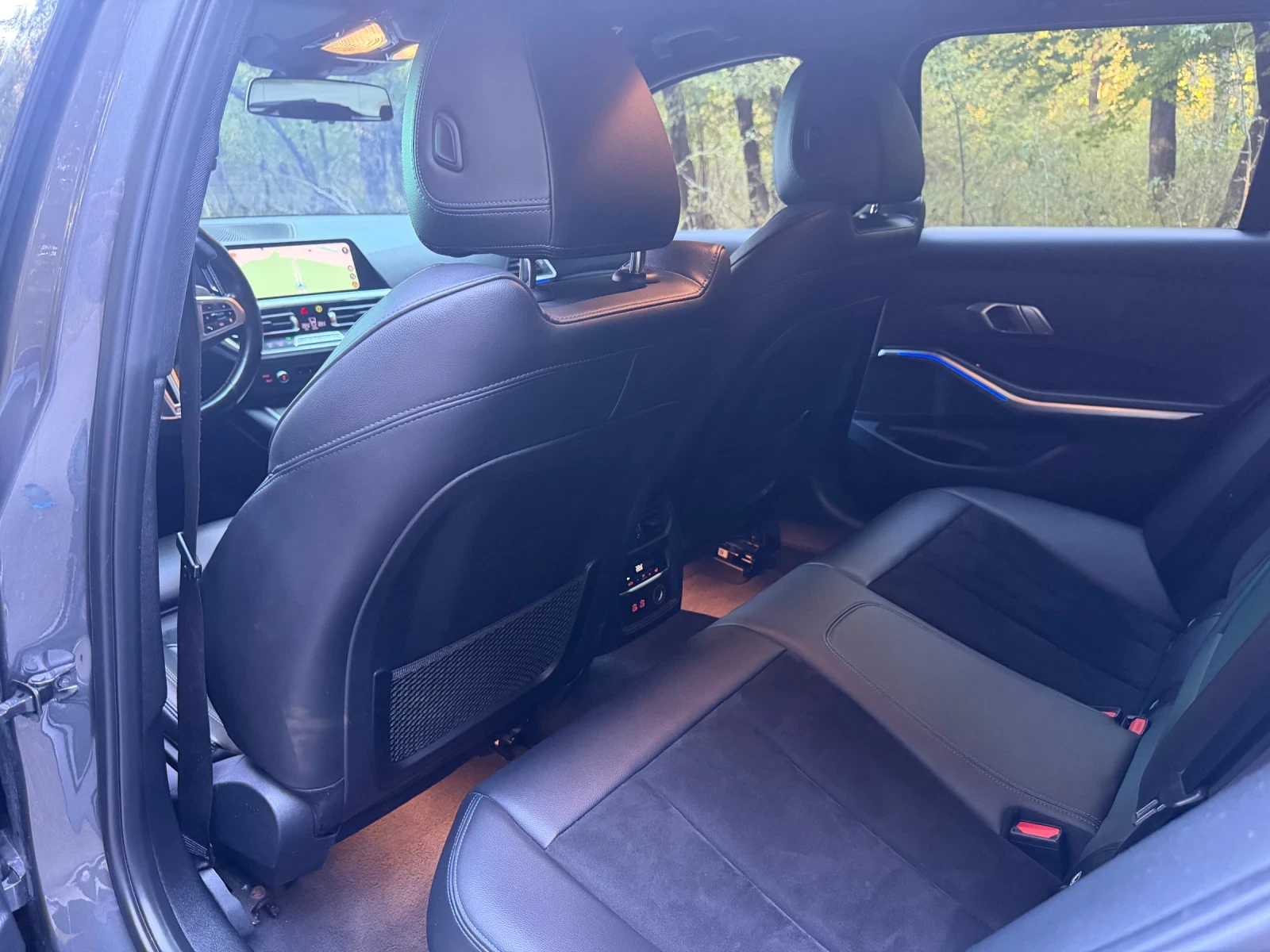 BMW 320 320XD M-PACK, снимка 9 - Автомобили и джипове - 56349602