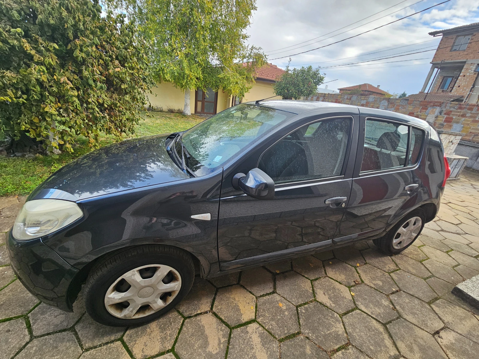 Dacia Sandero, снимка 2 - Автомобили и джипове - 56621588