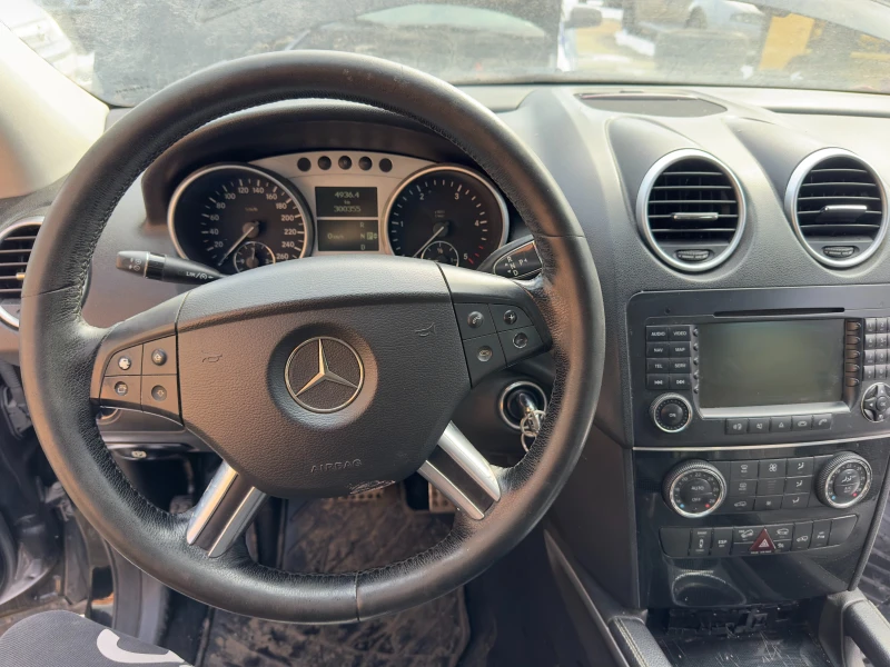 Mercedes-Benz ML 320, снимка 3 - Автомобили и джипове - 49246993