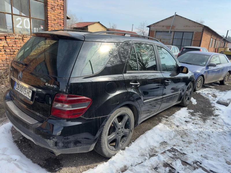 Mercedes-Benz ML 320, снимка 8 - Автомобили и джипове - 49246993