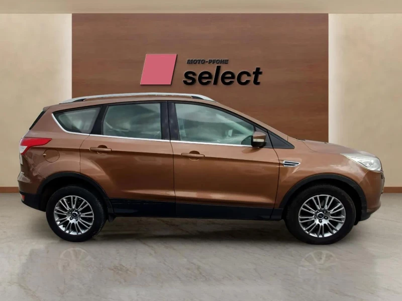 Ford Kuga 2.0 TDCi, снимка 4 - Автомобили и джипове - 53360336
