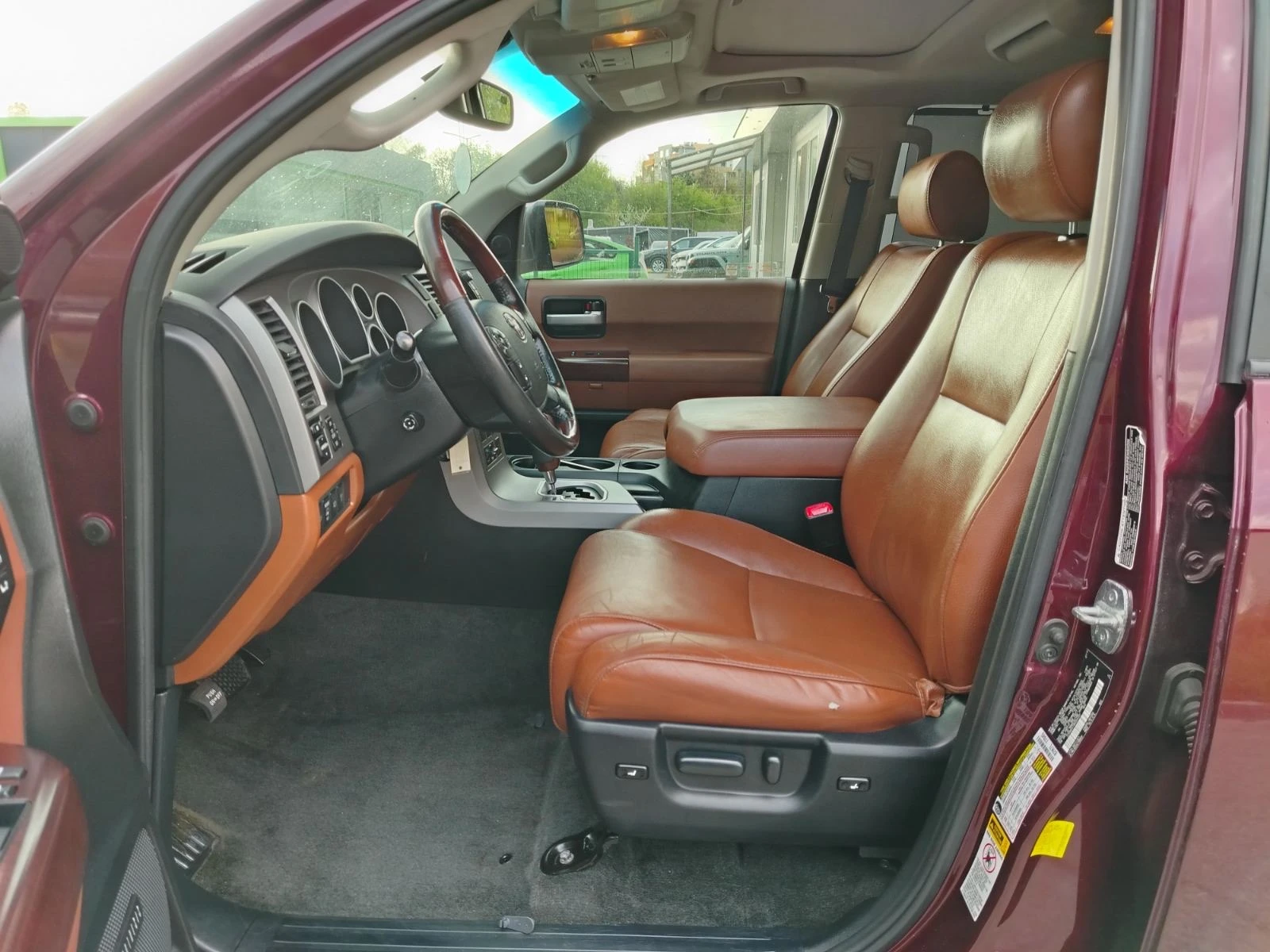 Toyota Sequoia 5.7 Platinum 1 собственик - изображение 10