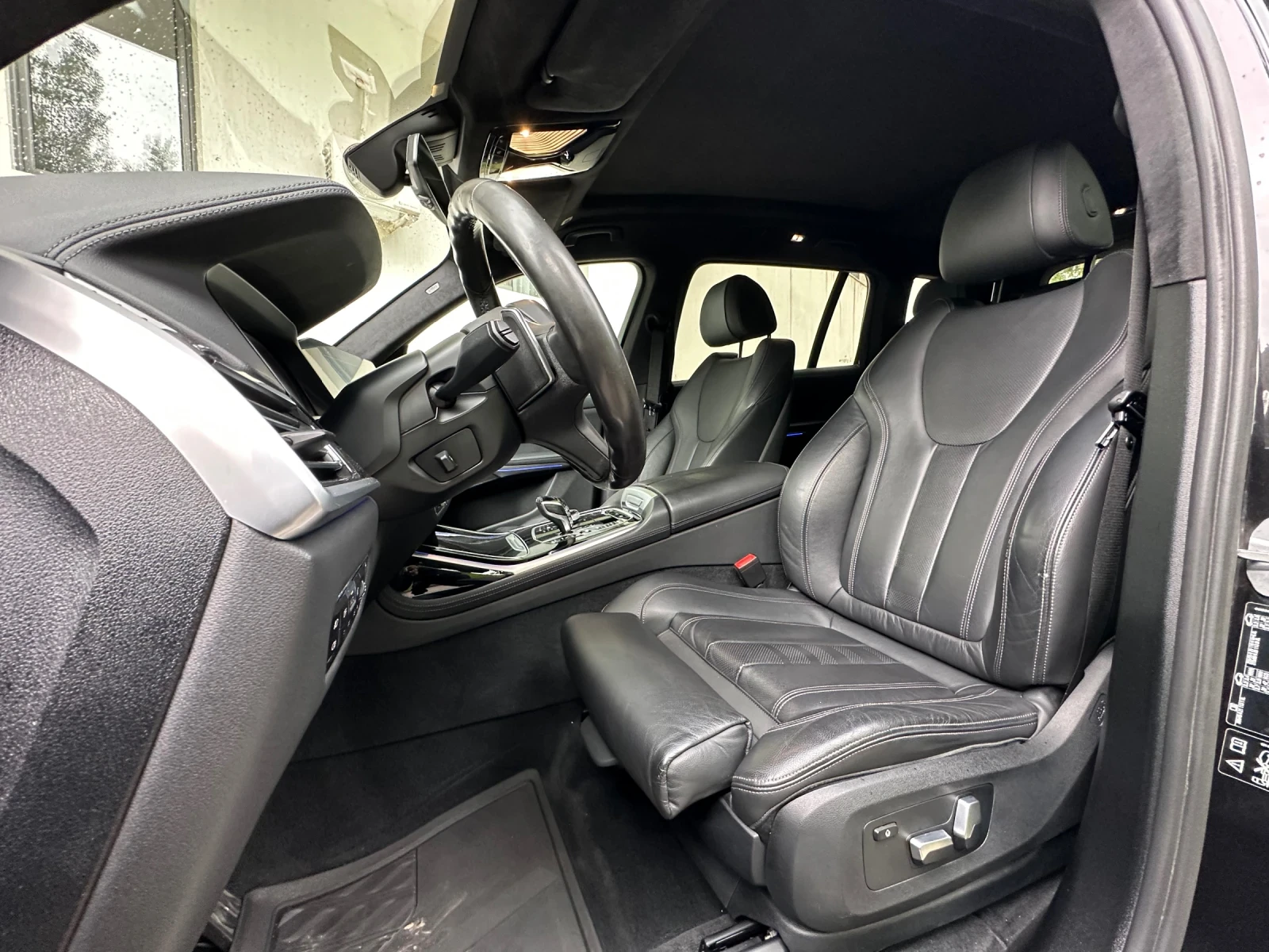 BMW X7 3.0D / M-OPTIC - изображение 10
